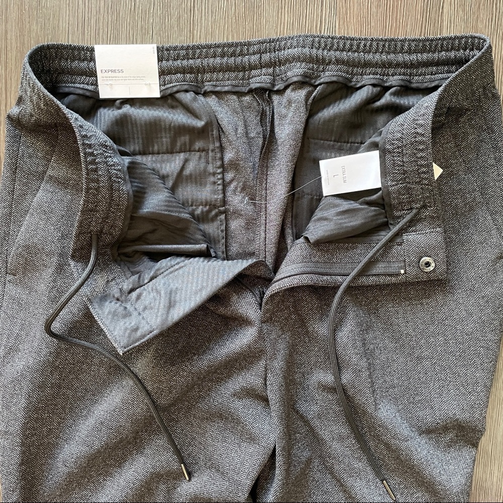 Express Extra Slim Charcoal Herringbone Luxe Comfort Soft Jogger Dress Pant - Picture 3 of 9